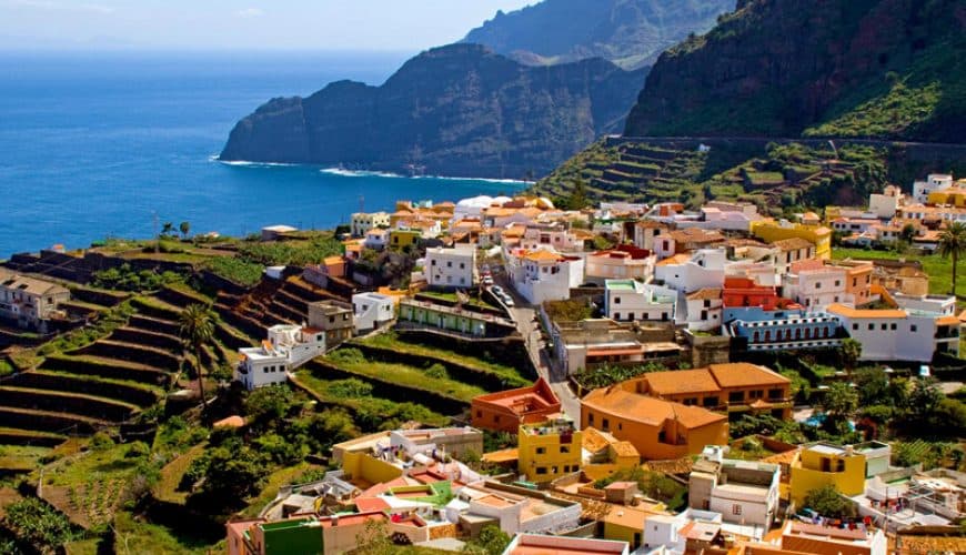 Canary Islands Holidays. Find the Best Deals, Largest selection of Hotel/Villa accomodation, flights, car hire and activities exclusively in the Canary Islands.